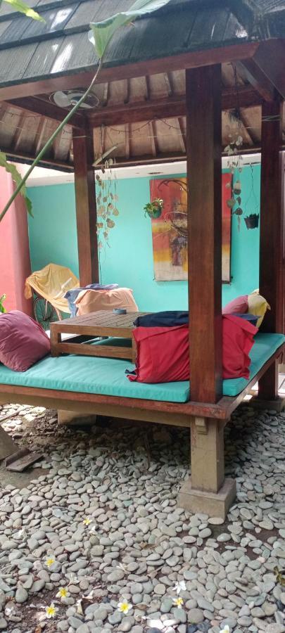 Shalana Homestay- Formerly Teka Teki House Seminyak Exteriör bild
