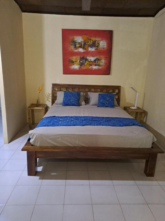 Shalana Homestay- Formerly Teka Teki House Seminyak Exteriör bild