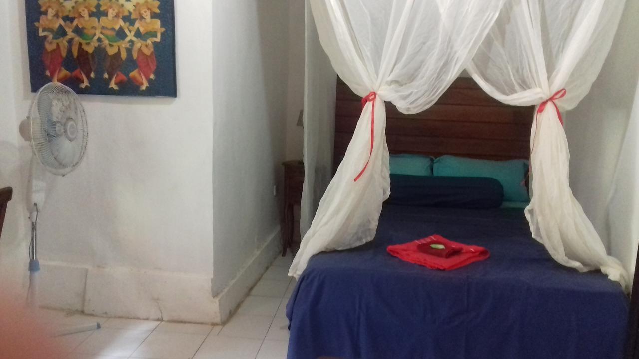 Shalana Homestay- Formerly Teka Teki House Seminyak Exteriör bild